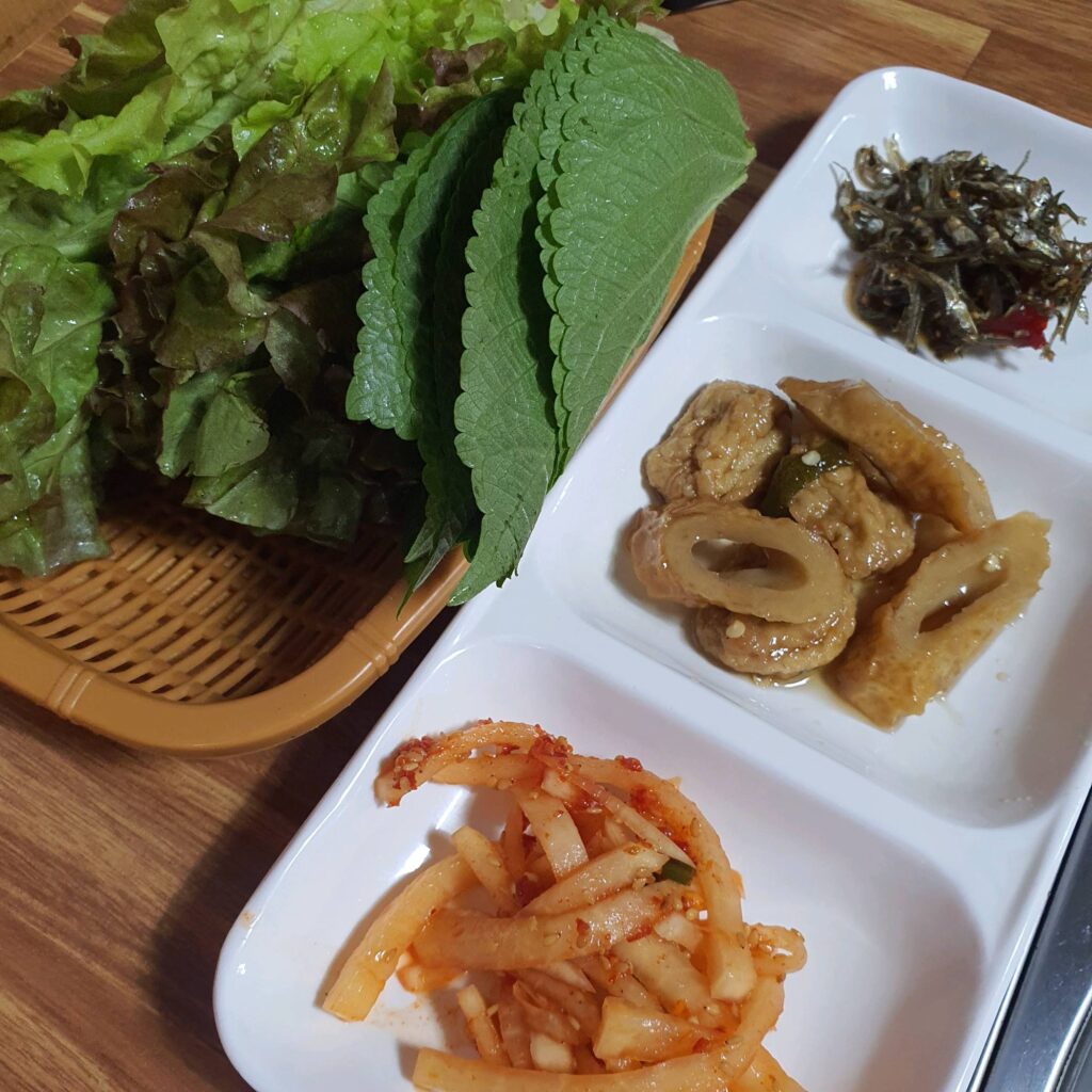 쌈과 밑반찬